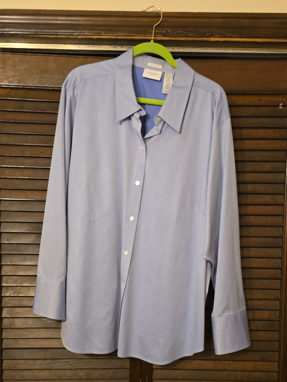 Liz Claiborne Light Blue Men’s Dress Shirt